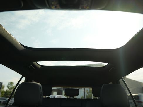 New 2026 Mercedes-Benz GLB 250 4MATIC image 32