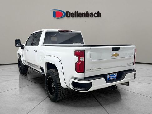 Used 2024 Chevrolet Silverado 2500 High Country w/ Technology Package AWD/4WD image 3