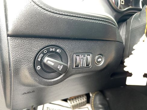 Used 2022 Dodge Charger GT w/ Plus Group image 13