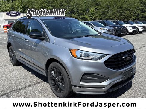 Used 2023 Ford Edge SE w/ Black Appearance Package AWD/4WD image 1