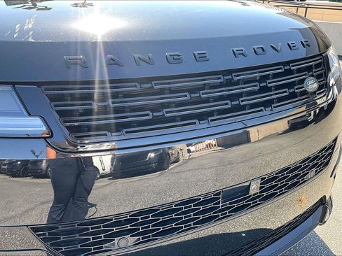 Used 2024 Land Rover Range Rover Sport Dynamic SE image 27