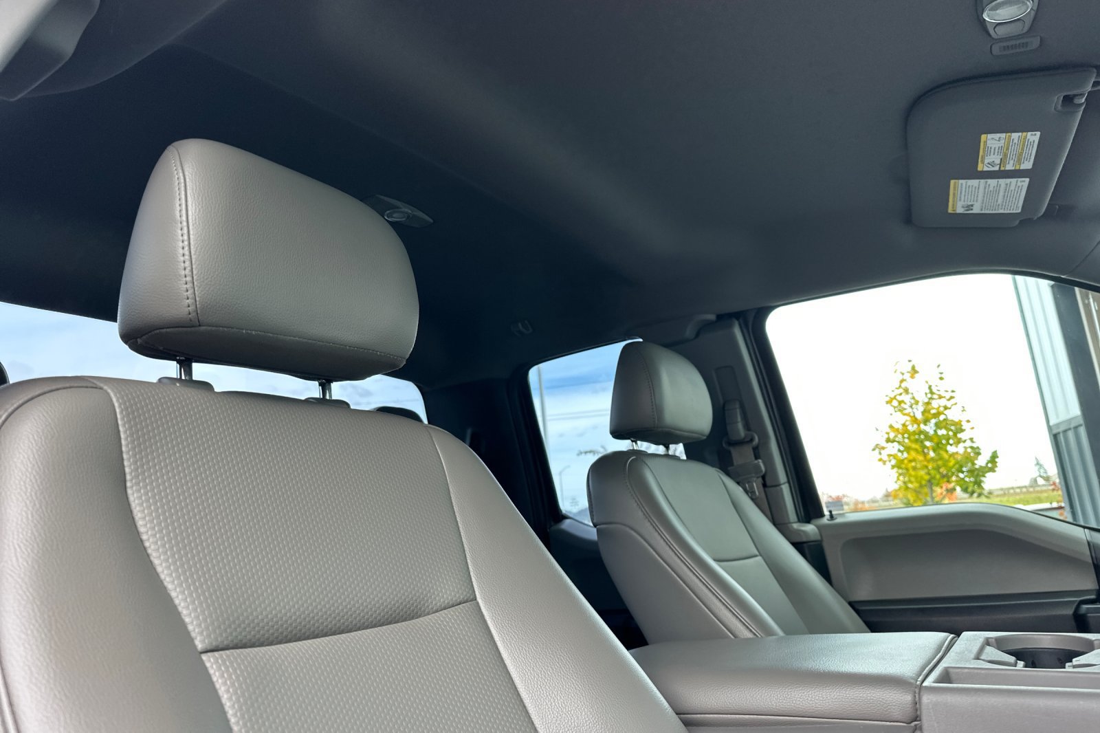 Used 2017 Ford F150 XL w/ Equipment Group 101A Mid AWD/4WD image 16