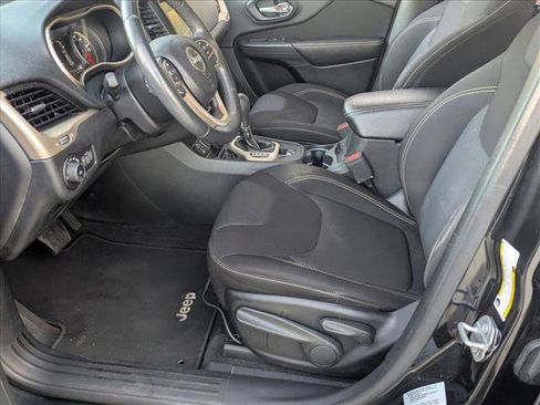 Used 2016 Jeep Cherokee Latitude image 15