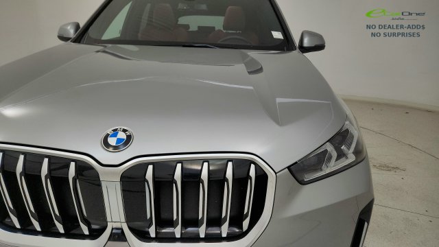 Used 2026 BMW X1 xDrive28i w/ Technology Package AWD/4WD image 23