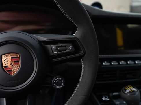 Used 2026 Porsche 911 GT3 RWD image 60