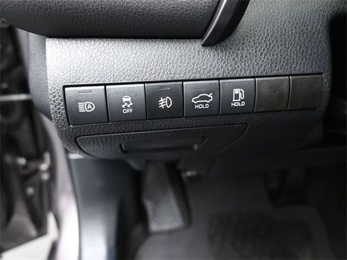 Used 2022 Toyota Camry SE image 33