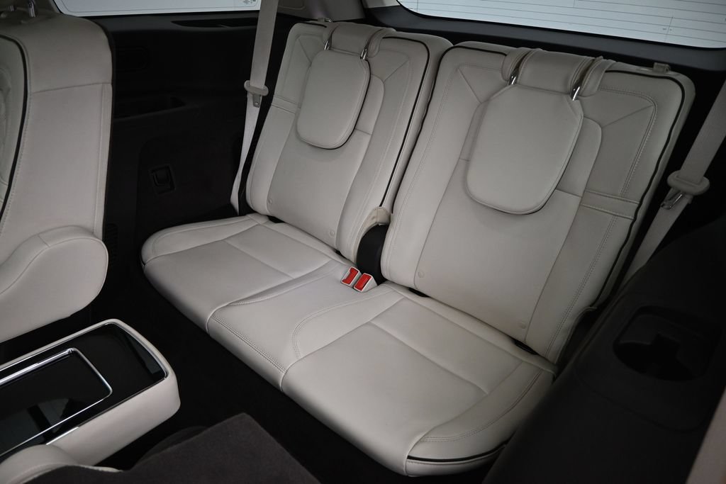 Used 2023 Lincoln Aviator Black Label w/ Jet Package AWD/4WD image 14