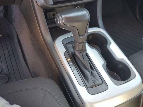 Used 2020 Chevrolet Colorado LT image 27