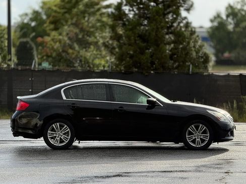 Used 2012 INFINITI G37 x Sedan w/ Premium Pkg AWD/4WD image 7