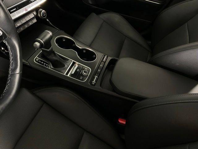 Used 2023 Kia Stinger GT-Line w/ Sun & Sound Package RWD image 11