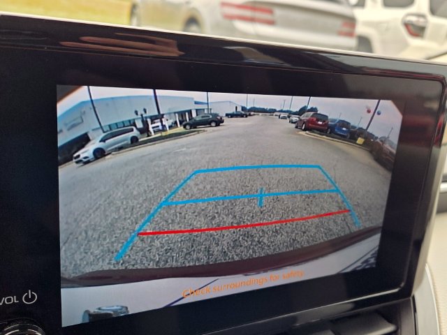 Used 2023 Toyota Corolla LE FWD image 21