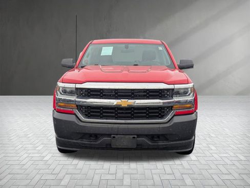 Used 2017 Chevrolet Silverado 1500 W/T image 3