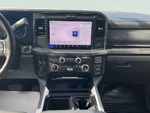 Certified 2025 Ford F350 Lariat image 10