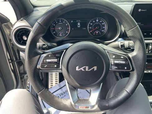 Used 2022 Kia Forte GT-Line w/ GT-Line Technology Package FWD image 17