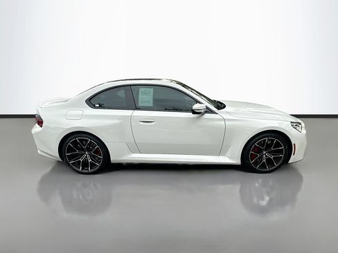 Used 2026 BMW M2 w/ Lighting Package RWD image 4