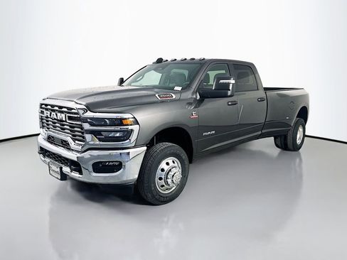 New 2026 RAM 3500 Big Horn AWD/4WD image 3