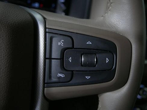 Used 2024 GMC Yukon Denali w/ Advanced Technology Package AWD/4WD image 27