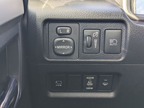 Used 2024 Toyota 4Runner Limited image 18