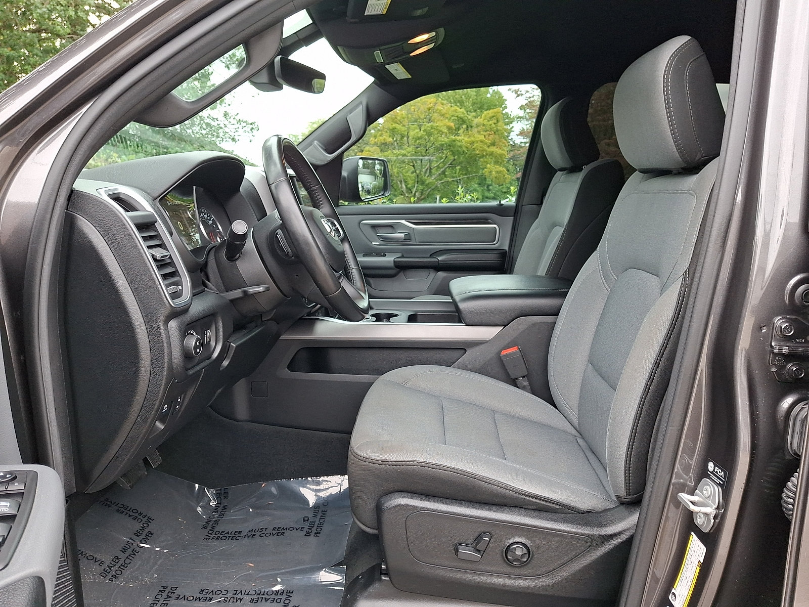 Used 2021 RAM 1500 Big Horn AWD/4WD image 14