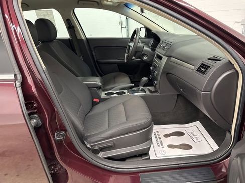 Used 2012 Ford Fusion SE image 20