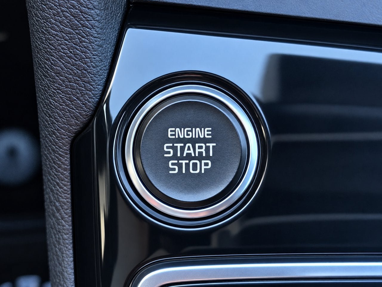 Used 2023 Kia Sportage EX FWD image 19