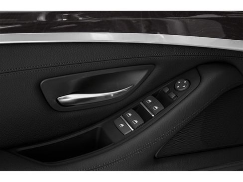 Used 2015 BMW 550i Sedan RWD image 65