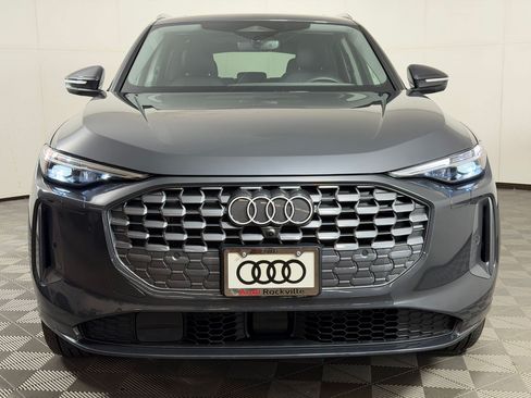 Certified 2025 Audi Q5 Premium w/ Premium Plus AWD/4WD image 6