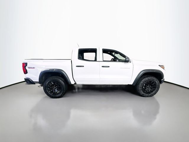 New 2025 Chevrolet Colorado Trail Boss w/ Off-Road Front Bumper Package AWD/4WD image 38