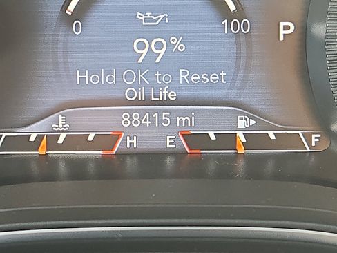 Used 2019 Jeep Cherokee Limited image 20