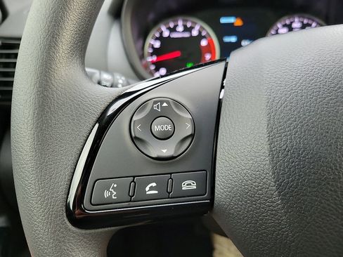 New 2026 Mitsubishi Eclipse Cross LE image 18