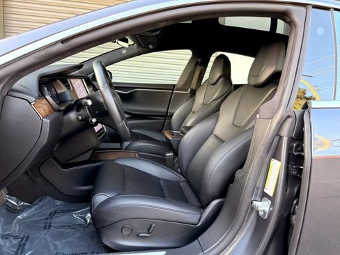 Used 2018 Tesla Model S 100D AWD/4WD image 16