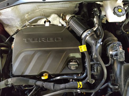 Used 2025 Chevrolet TrailBlazer LT image 30