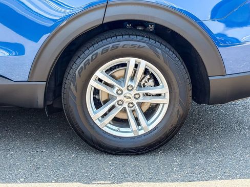 Used 2020 Ford Explorer XLT RWD image 13