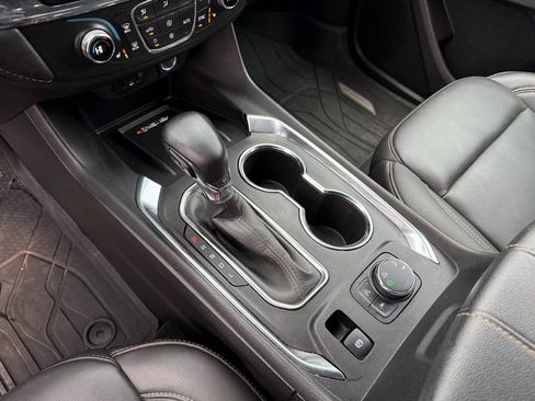 Used 2023 Chevrolet Traverse LT w/ LPO, Floor Liner Package image 25