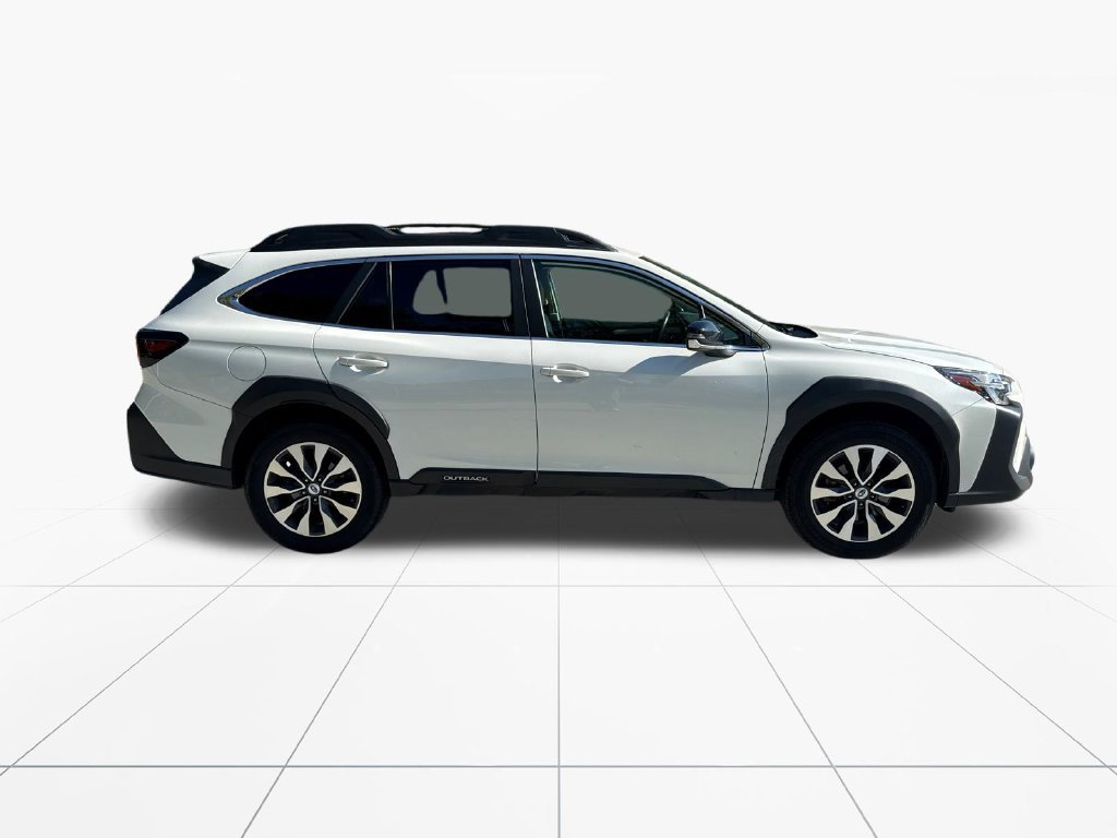 Used 2024 Subaru Outback Limited AWD/4WD image 9