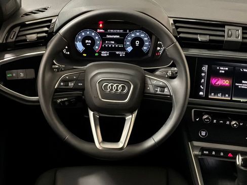 Used 2025 Audi Q3 2.0T Premium w/ Convenience Package image 14