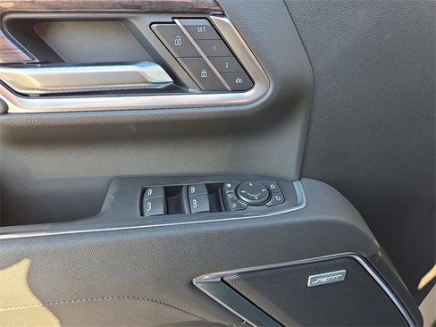 New 2025 Chevrolet Silverado 2500 LTZ w/ LTZ Convenience Package image 9