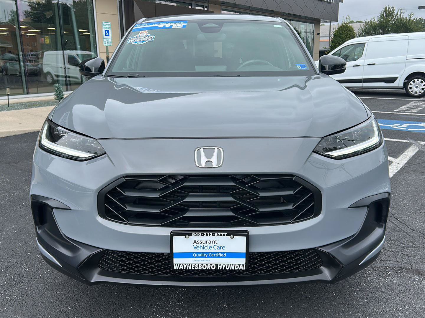 Used 2025 Honda HR-V Sport image 10