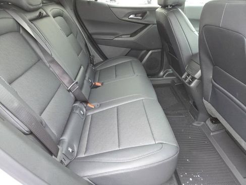 New 2026 Chevrolet Equinox LT w/ Convenience Package II image 27