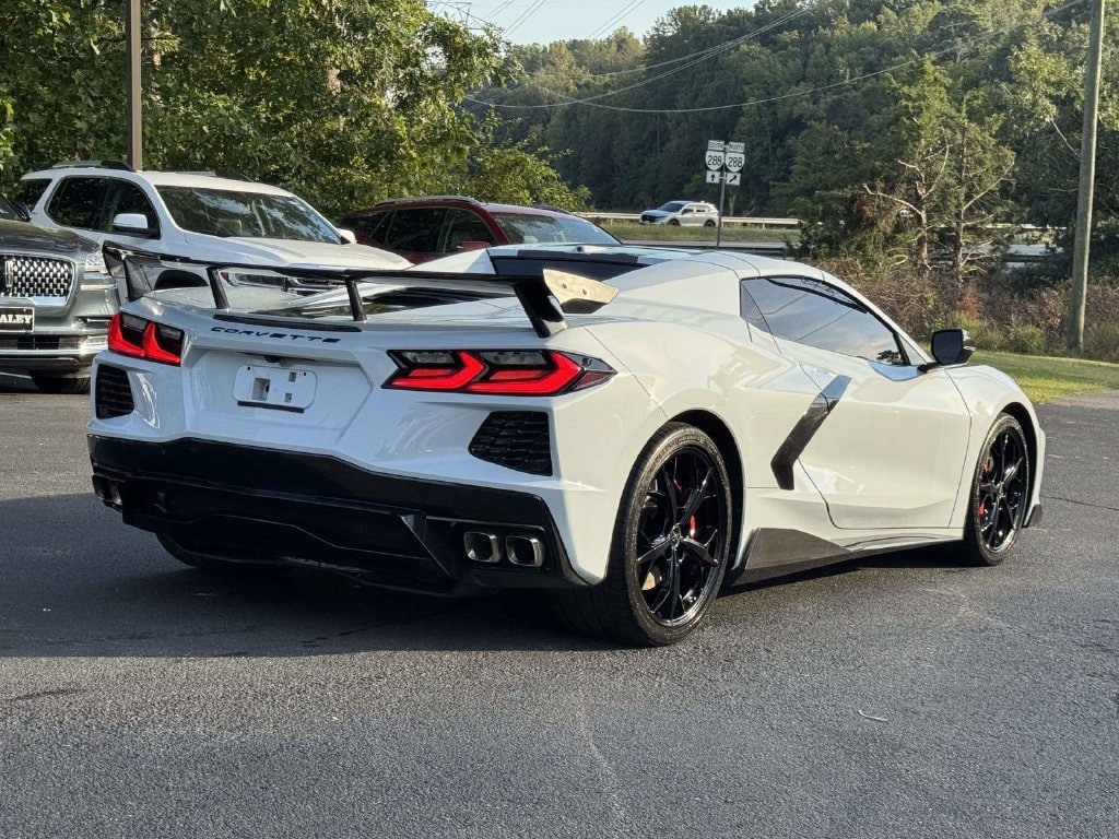 Used 2022 Chevrolet Corvette Stingray Premium Conv w/ Z51 Performance Package RWD image 24