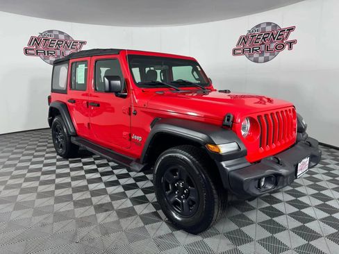 Used 2018 Jeep Wrangler Unlimited Sport image 9