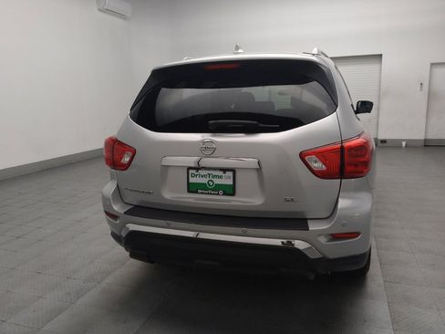 Used 2020 Nissan Pathfinder SL image 7