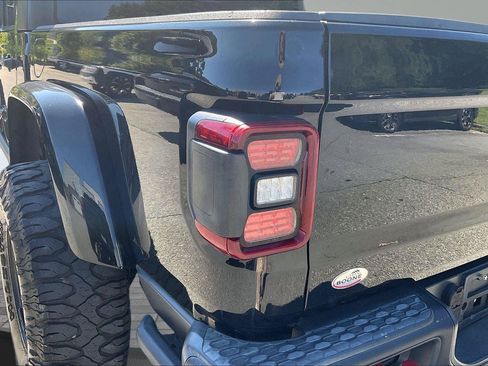 Used 2020 Jeep Gladiator Rubicon AWD/4WD image 30