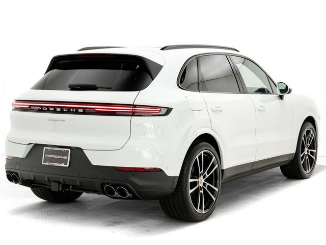 Certified 2026 Porsche Cayenne AWD/4WD image 27