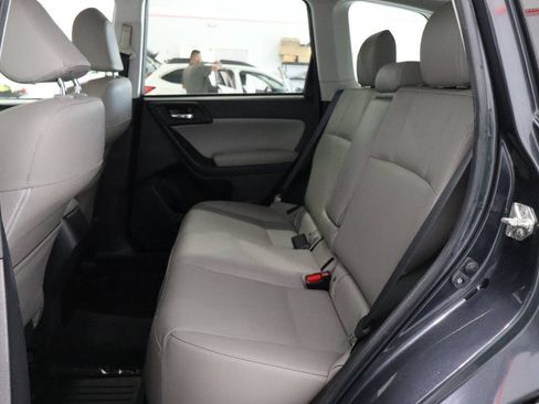 Used 2014 Subaru Forester 2.5i Limited w/ Popular Package #1 AWD/4WD image 14