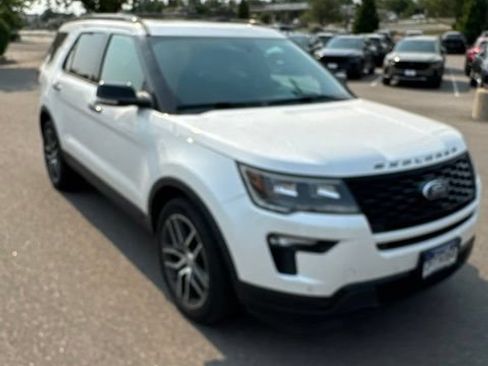 Used 2018 Ford Explorer Sport AWD/4WD image 2
