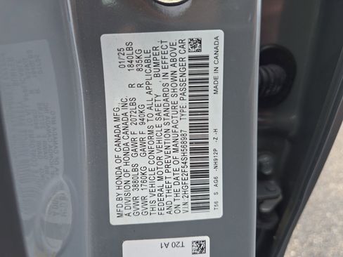 Used 2025 Honda Civic Sport image 29