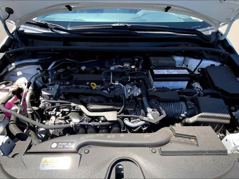 Used 2024 Toyota Corolla LE image 10