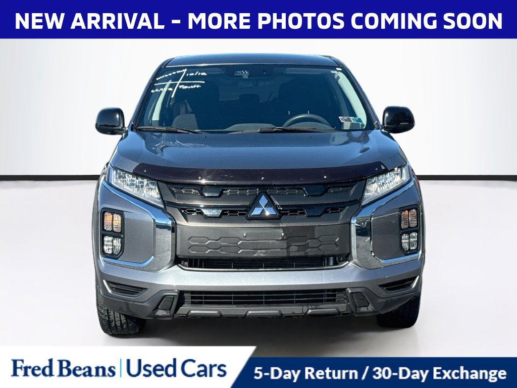 Used 2023 Mitsubishi Outlander Sport LE AWD/4WD image 2