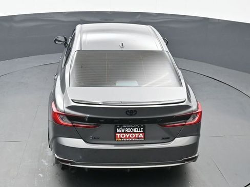 Used 2025 Toyota Camry LE image 39